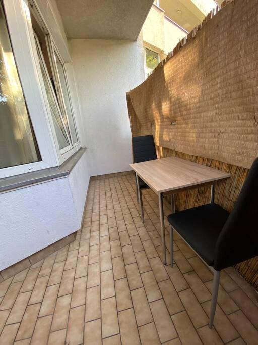 Apartment With Balcony Berlin Eksteriør bilde